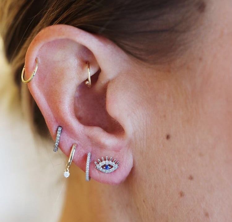 Double helix piercing  Cool ear piercings, Earings piercings, Ear