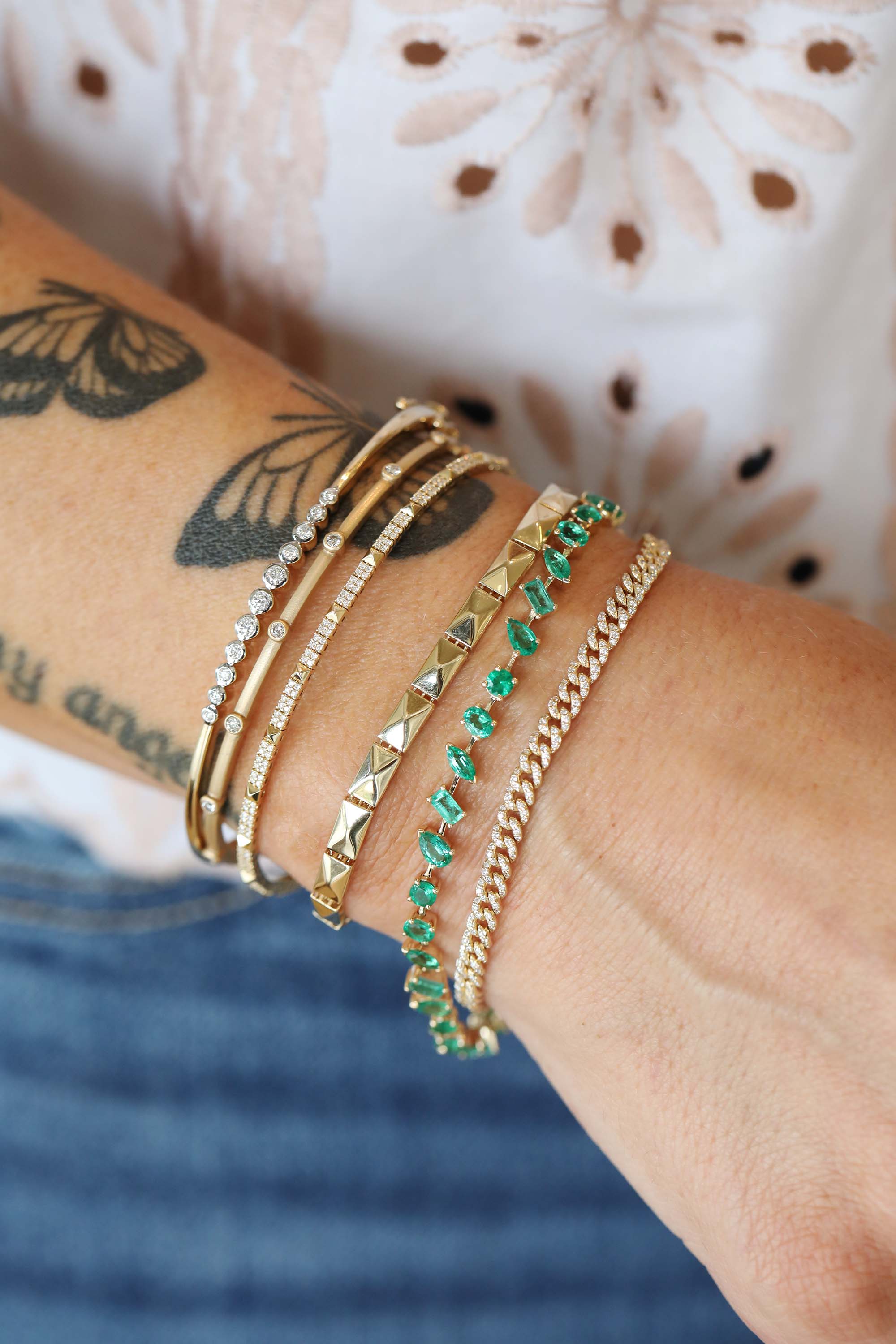 14K Matte Gold Dotted Diamond Bangle