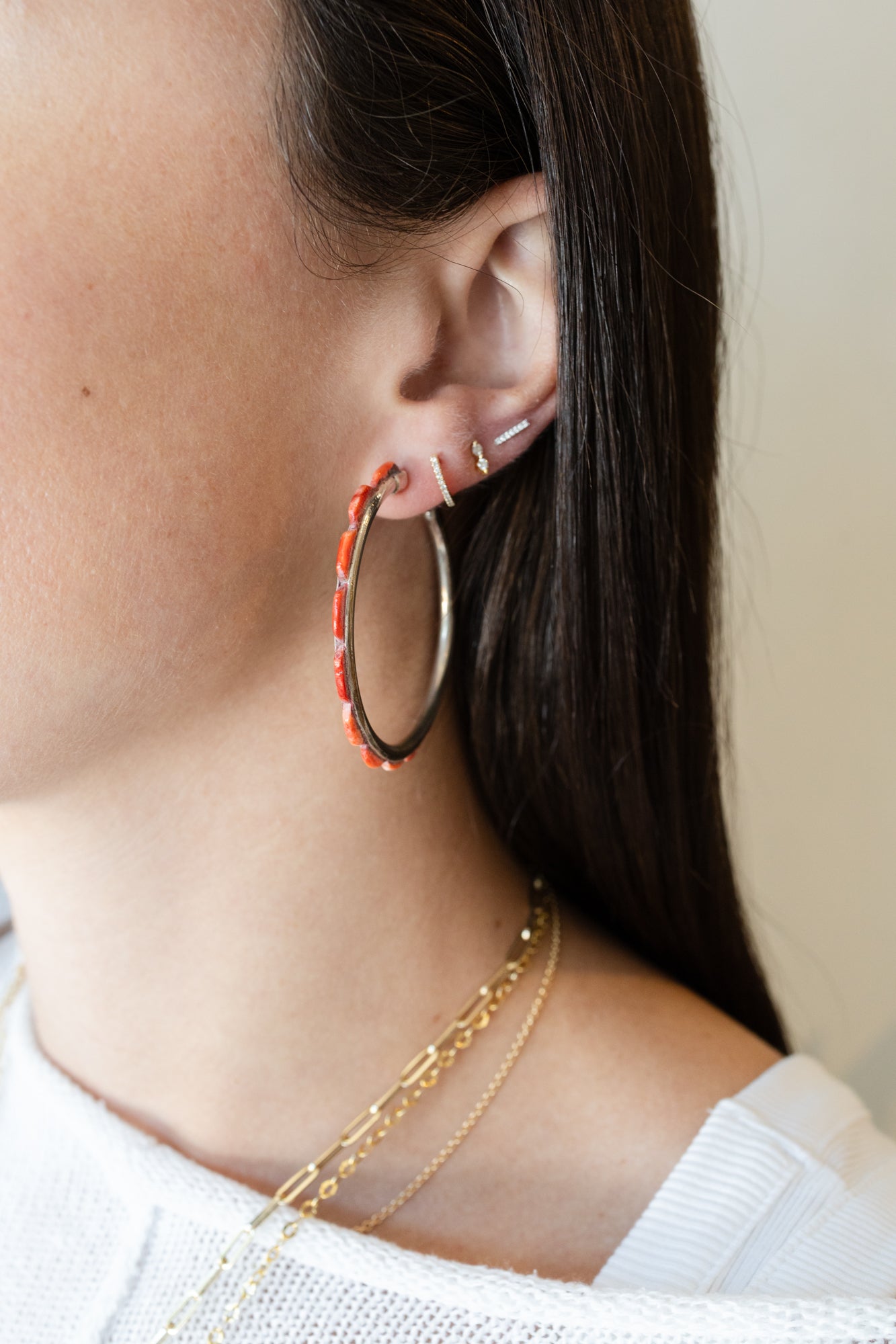Federico Red Spiny Oyster Tiled Hoops