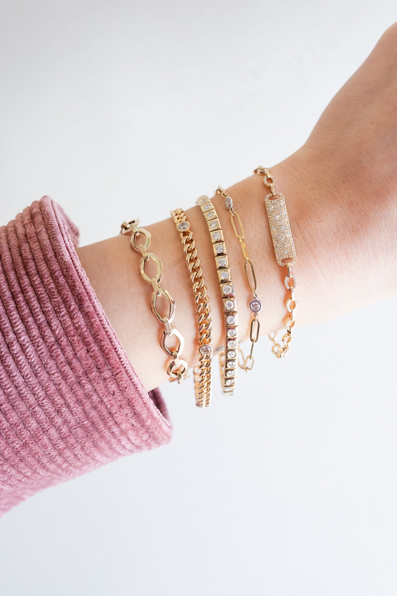 7.5" 14K Gold Geometric Oval Link Bracelet